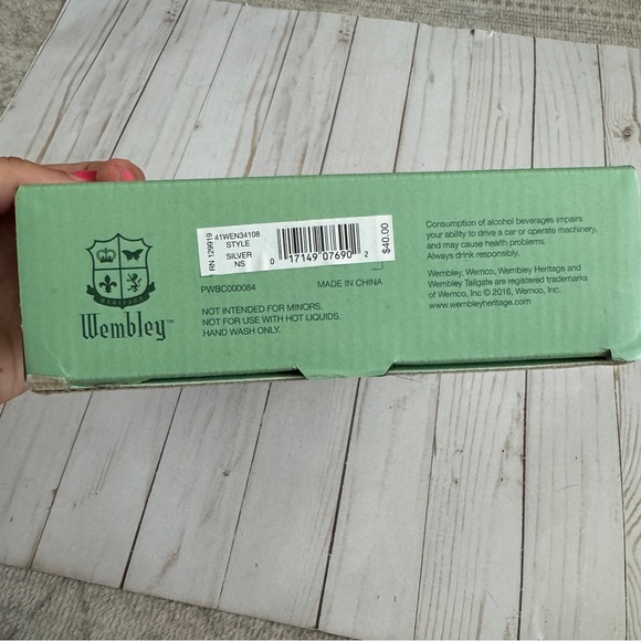 Stainless Steel Big Ol' Flask - Picture 3 of 9